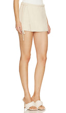 Lovers and Friends Ollie Skort in Beige