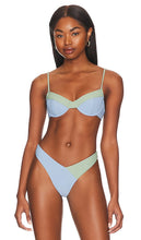 Lovers and Friends Pool Party Top in Blue - Lovers and Friends Pool Party Haut en bleu - 恋人和朋友蓝色泳池派对上衣 - Lovers and Friends Pool-Party-Top in Blau - Lovers and Friends 풀파티 탑 - Top per festa in piscina per amanti e amici in blu