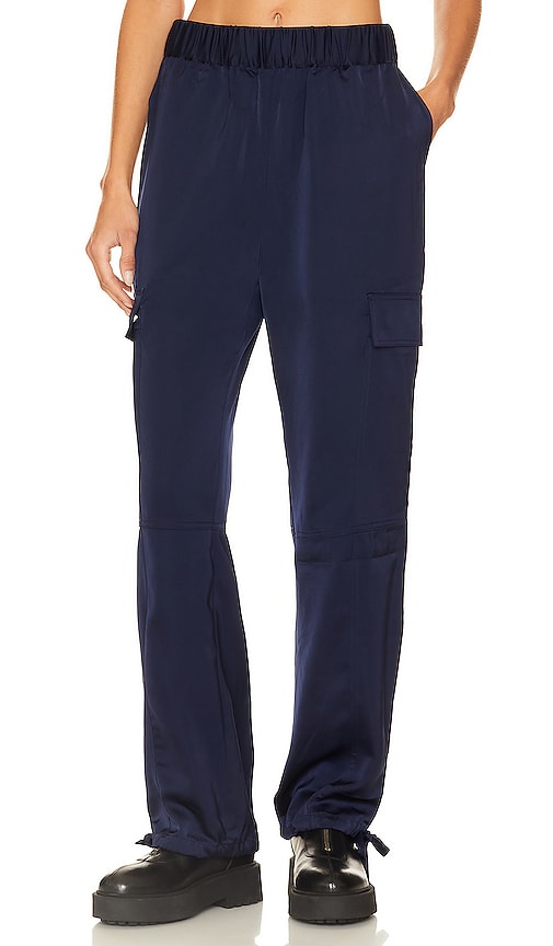 Lovers and Friends x Rachel Dyland Pant in Navy - Pantalon Lovers and Friends x Rachel Dyland en bleu marine - Lovers and Friends x Rachel Dyland 海军蓝长裤 - Lovers and Friends x Rachel Dyland Hose in Marineblau - Lovers and Friends x Rachel Dyland 팬츠 네이비 색상 - Pantaloni Lovers and Friends x Rachel Dyland in blu scuro