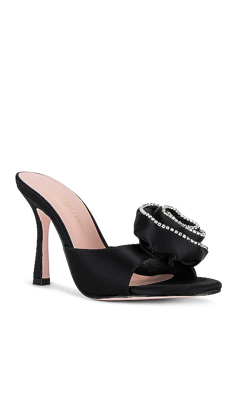 Lovers and Friends x Rachel Merle Heel in Black - Talons Lovers and Friends x Rachel Merle en noir - Lovers and Friends x Rachel Merle 黑色高跟鞋 - Lovers and Friends x Rachel Merle Absatz in Schwarz - Lovers and Friends x Rachel Merle 힐 블랙 색상 - Lovers and Friends x Rachel Merle Heel in nero