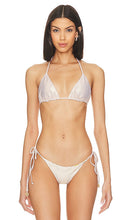 Luli Fama Triangle Bikini Top in Metallic Gold - Haut de bikini triangle Luli Fama en or métallisé - Luli Fama 金属金色三角比基尼上衣 - Luli Fama Triangel-Bikinioberteil in Metallic-Gold - Luli Fama 트라이앵글 비키니 탑 - Top bikini a triangolo Luli Fama in oro metallizzato