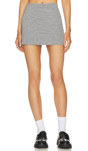 MAJORELLE Nadjha Mini Skirt in Black - MAJORELLE Mini-jupe Nadjha en noir - MAJORELLE Nadjha 黑色迷你裙 - MAJORELLE Nadjha Minirock in Schwarz - MAJORELLE Nadjha 미니 스커트 - Minigonna MAJORELLE Nadjha in nero