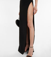 M√É¬¥not Cutout gown