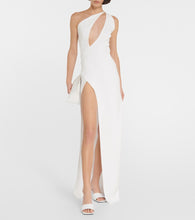 M√É¬¥not One-shoulder keyhole gown