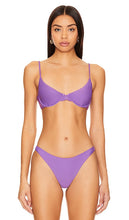 MIKOH Bosa Bikini Top in Purple - Haut de bikini MIKOH Bosa en violet - MIKOH Bosa 紫色比基尼上衣 - MIKOH Bosa Bikinioberteil in Lila - MIKOH Bosa 비키니 탑 - Top bikini Bosa MIKOH in viola