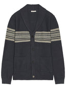 Marine Layer Nate Cardigan in Navy - Cardigan Marine Layer Nate en Bleu Marine - Marine Layer Nate 海军蓝开衫 - Marine Layer Nate Cardigan in Marineblau - Marine Layer NATE 가디건 네이비 색상 - Cardigan Nate a strati marini in blu marino