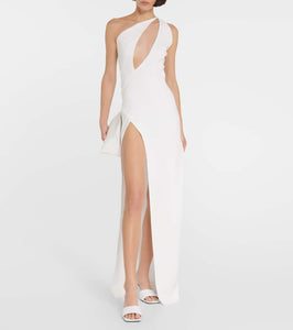 MÔNOT One-shoulder keyhole gown