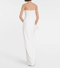 MÔNOT One-shoulder keyhole gown