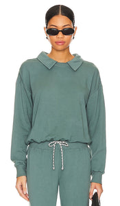 MONROW Supima Fleece Collared Sweatshirt in Green - MONROW Supima Sweat-shirt à col en polaire en vert - MONROW 绿色 Supima 抓绒领套头衫 - MONROW Sweatshirt aus Supima-Fleece mit Kragen in Grün - MONROW Supima 플리스 칼라 스웨트셔츠 색상 - Felpa con colletto in pile MONROW Supima in verde