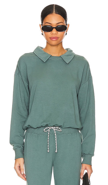 MONROW Supima Fleece Collared Sweatshirt in Green - MONROW Supima Sweat-shirt à col en polaire en vert - MONROW 绿色 Supima 抓绒领套头衫 - MONROW Sweatshirt aus Supima-Fleece mit Kragen in Grün - MONROW Supima 플리스 칼라 스웨트셔츠 색상 - Felpa con colletto in pile MONROW Supima in verde