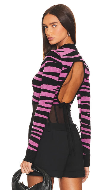 Monse Zebra Cropped Sweater in Pink - Pull court Monse Zebra en rose - Monse 粉色斑马纹短款毛衣 - Monse Zebra-Kurzpullover in Rosa - Monse Zebra 크롭 스웨터핑크 색상 - Maglione corto Monse Zebra in rosa