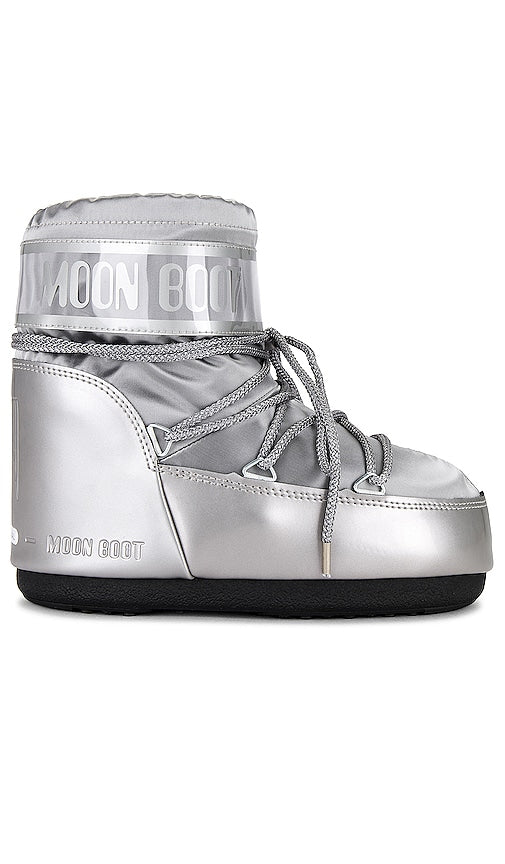 MOON BOOT Icon Low Glance Boot in Metallic Silver - MOON BOOT Icon Low Glance Boot en argent métallisé - MOON BOOT Icon 金属银色低光靴子 - MOON BOOT Icon Low Glance Stiefel in Metallic-Silber - MOON BOOT 아이콘 메탈릭 실버 로우 글랜스 부츠 - MOON BOOT Icon Low Glance Boot in argento metallizzato