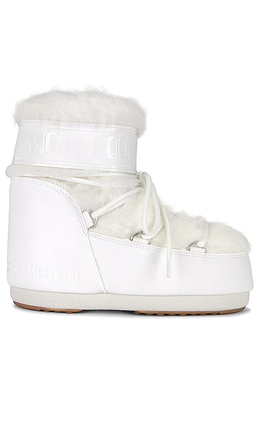 MOON BOOT in Optical White in White - MOON BOOT en Blanc Optique en Blanc - MOON 靴子 光学白 白色 - MOON BOOT in Optical White in Weiß - 화이트 컬러의 옵티컬 화이트 MOON BOOT - MOON BOOT in Bianco Ottico in Bianco