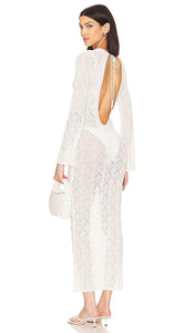 MORE TO COME Dylan Deep V Maxi Dress in Ivory - PLUS À VENIR Robe longue Dylan Deep V en ivoire - 更多即将推出 Dylan 象牙色深 V 长连衣裙 - Es folgen noch weitere Dylan-Maxikleider mit tiefem V-Ausschnitt in Elfenbein - 추가 상품 Dylan Deep V 맥시 드레스 아이보리 색상 - ALTRI IN ARRIVO Abito maxi Dylan Deep V in avorio