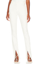 MOTHER The Rascal Sliced Up Heel in White - MOTHER The Rascal Talon tranché en blanc - MOTHER The Rascal 白色切片高跟鞋 - MUTTER The Rascal Sliced ​​Up Heel in Weiß - MOTHER The Rascal 슬라이스 업 힐 화이트 색상 - MADRE Il mascalzone con tacco a fette in bianco