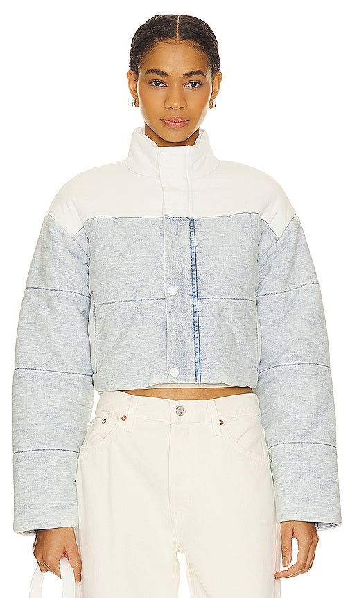 MOTHER The Drop Pillow Talk Puffer Crop in Blue