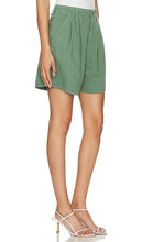MOTHER The Pleated Chute Prep Short in Green