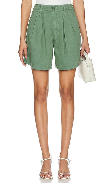 MOTHER The Pleated Chute Prep Short in Green - MOTHER Short de préparation plissé Chute en vert - MOTHER 绿色褶皱 Chute 准备短裤 - MUTTER Die Plissee Chute Prep Short in Grün - MOTHER The Pleated Chute Prep 쇼트 그린 색상 - MADRE Il pantaloncino plissettato in verde