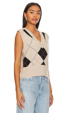 MORE TO COME Kenny Argyle Vest in Neutral