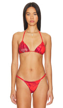 Maaji Edge Bikini Top in Red - Haut de bikini Maaji Edge en rouge - Maaji Edge 红色比基尼上衣 - Maaji Edge Bikinioberteil in Rot - Maaji Edge 비키니 탑 - Top bikini Maaji Edge in rosso