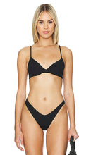 Maaji Reversible Dainty Bikini Top in Black - Haut de bikini réversible délicat Maaji en noir - Maaji 黑色双面精致比基尼上衣 - Wendbares, zierliches Bikinioberteil von Maaji in Schwarz - Maaji 리버서블 데인티 비키니 탑블랙 색상 - Top bikini delicato reversibile Maaji in nero