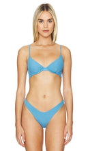Maaji Reversible Dainty Bikini Top in Blue - Haut de bikini réversible délicat Maaji en bleu - Maaji 蓝色精致双面比基尼上衣 - Wendbares, zierliches Bikinioberteil von Maaji in Blau - Maaji 리버서블 데인티 비키니 탑 블루 색상 - Top bikini reversibile Maaji Dainty in blu