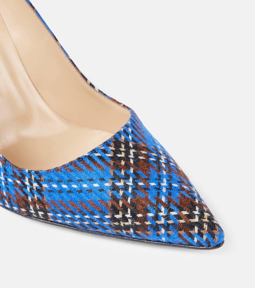 Manolo Blahnik BB 105 tartan pumps