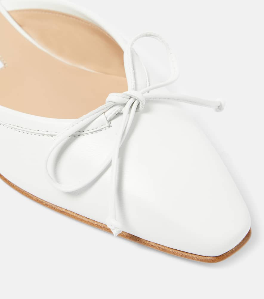 Manolo Blahnik Ballerimu leather mules