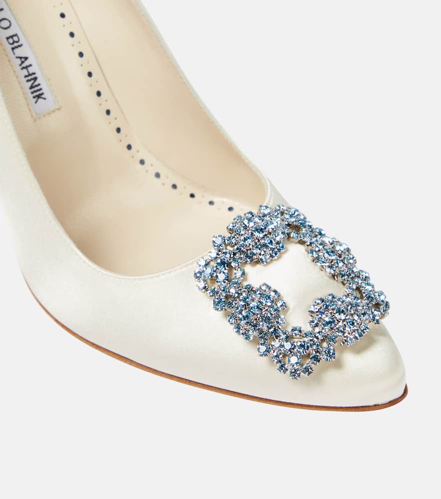 Manolo Blahnik Bridal Hangisi 105 embellished satin pumps