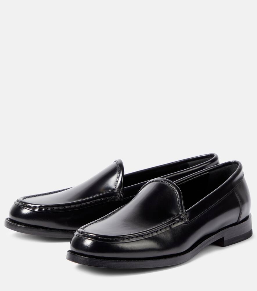 Manolo Blahnik Dineguardo leather loafers
