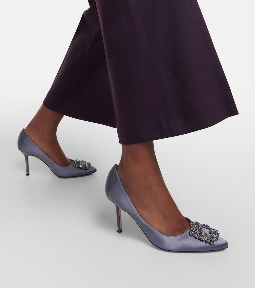 Manolo Blahnik Hangisi 90 embellished satin pumps