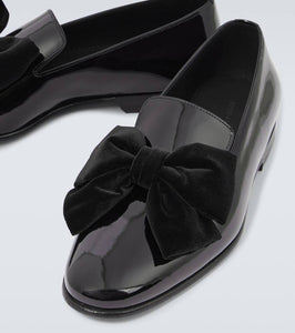 Manolo Blahnik Janser bow-detail patent leather loafers