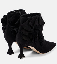 Manolo Blahnik Pompa ruffled suede ankle boots
