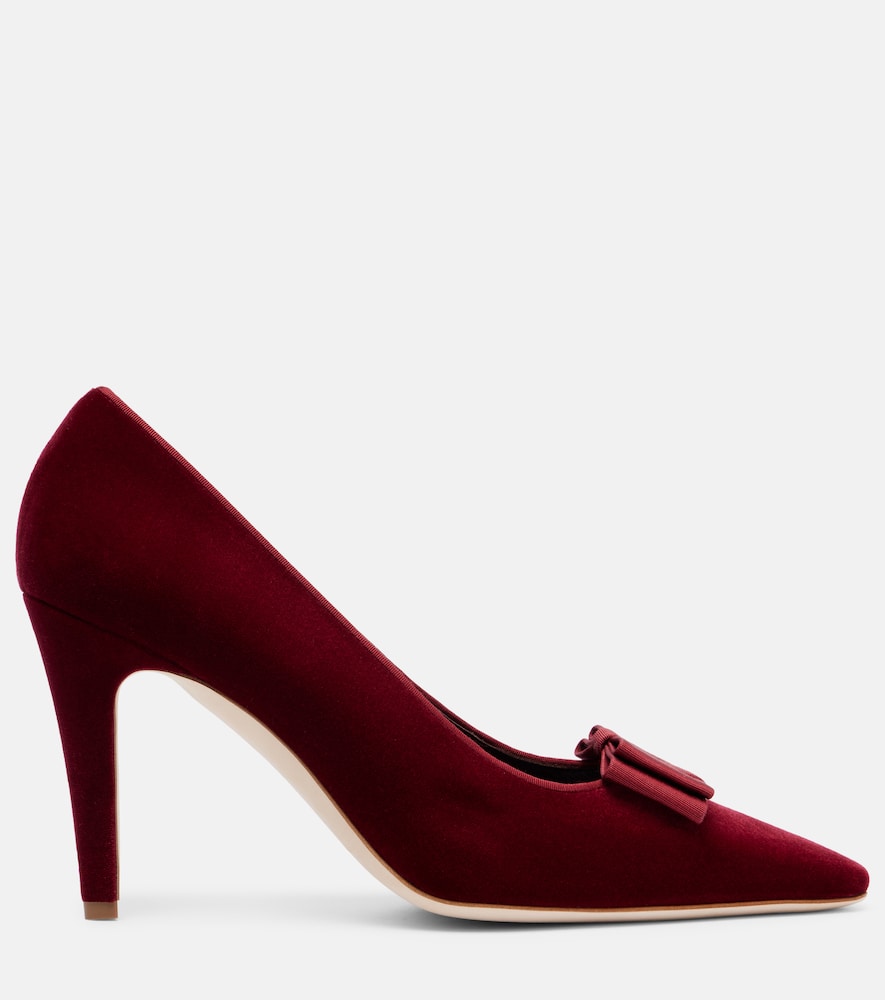 Manolo Blahnik Reador 90 velvet pumps
