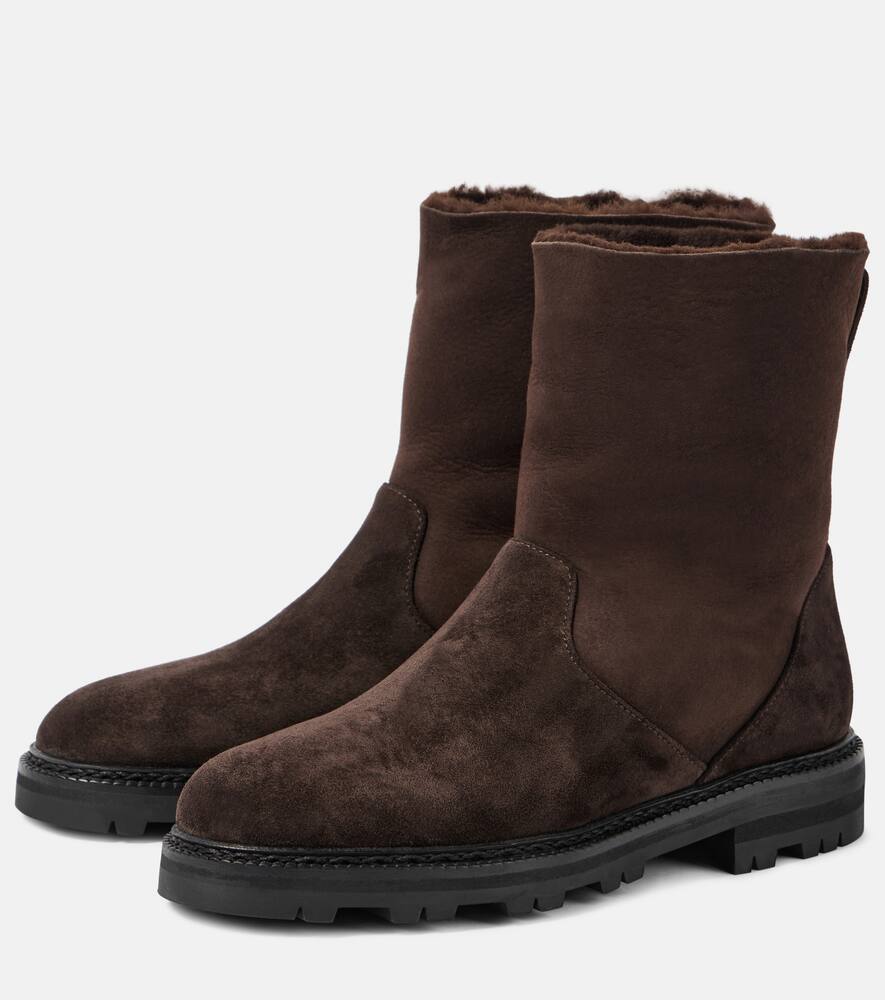 Manolo Blahnik Tomosa suede ankle boots