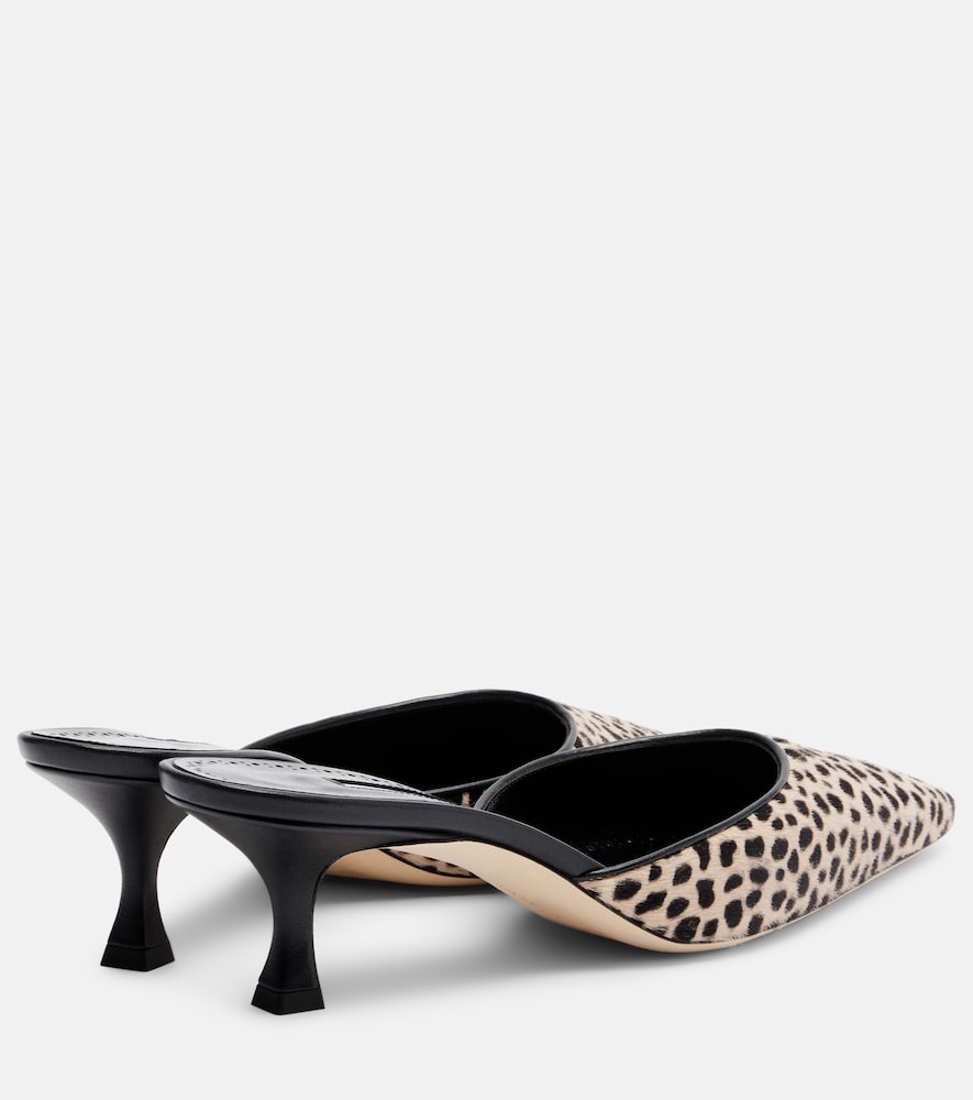Manolo Blahnik Carolyne 50 leopard-print calf hair mules in Beige - Mid Heel Pumps