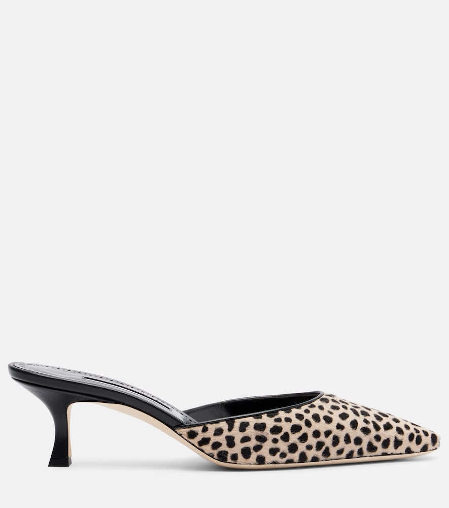 Manolo Blahnik Carolyne 50 leopard-print calf hair mules in Beige - Mid Heel Pumps