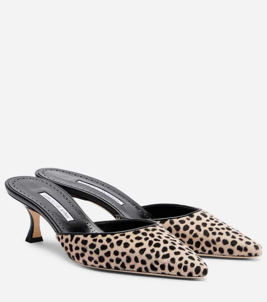 Manolo Blahnik Carolyne 50 leopard-print calf hair mules in Beige - Mid Heel Pumps