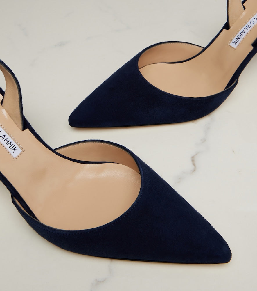 Manolo Blahnik Carolyne 70 suede slingback pumps in Blue - Mid Heel Pumps