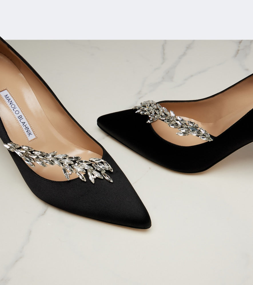 Manolo Blahnik Nadira embellished satin pumps - Black High-Heel Pumps
