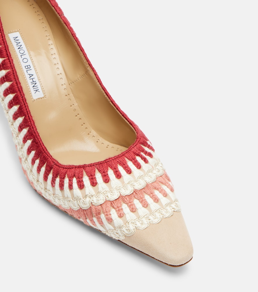 Manolo Blahnik Ombohi 70 crochet suede pumps (Beige) - Mid Heel Pumps
