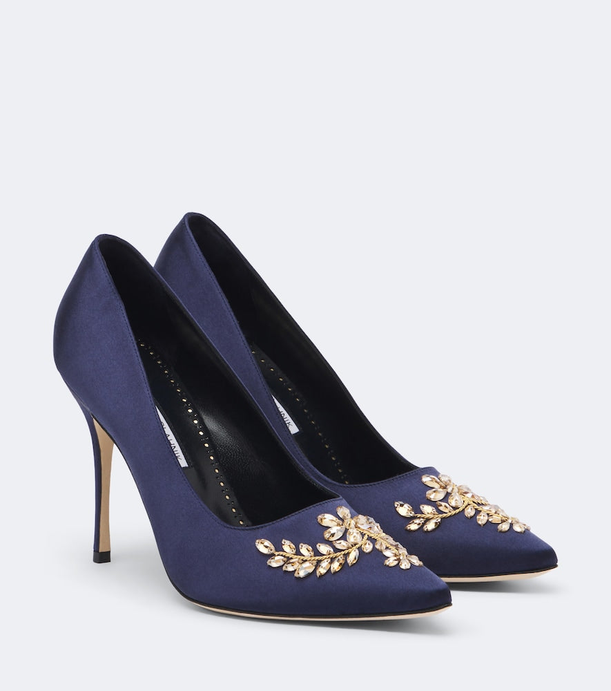 Blue Manolo Blahnik Pasadis embellished satin pumps - High-Heel Pumps