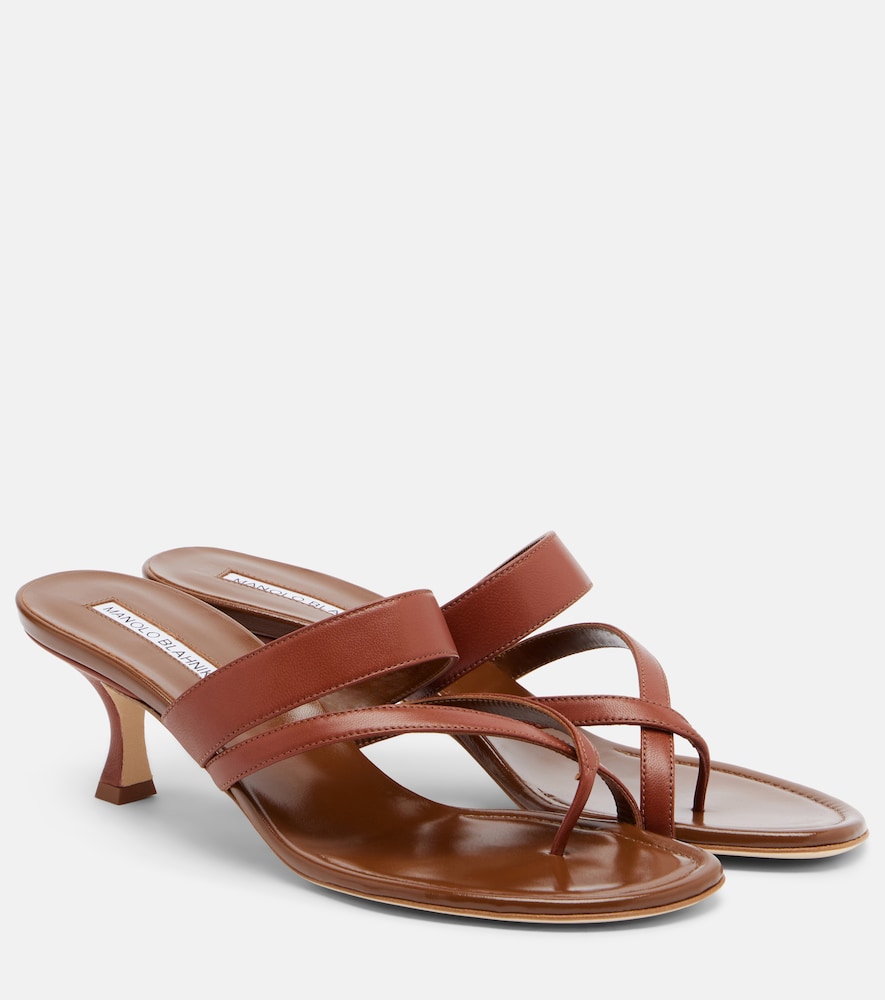Manolo Blahnik Susa leather thong sandals (Brown) - Heeled Sandals