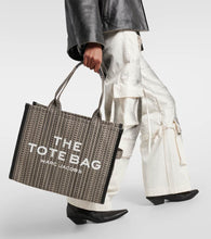 Marc Jacobs The Large monogram canvas tote bag