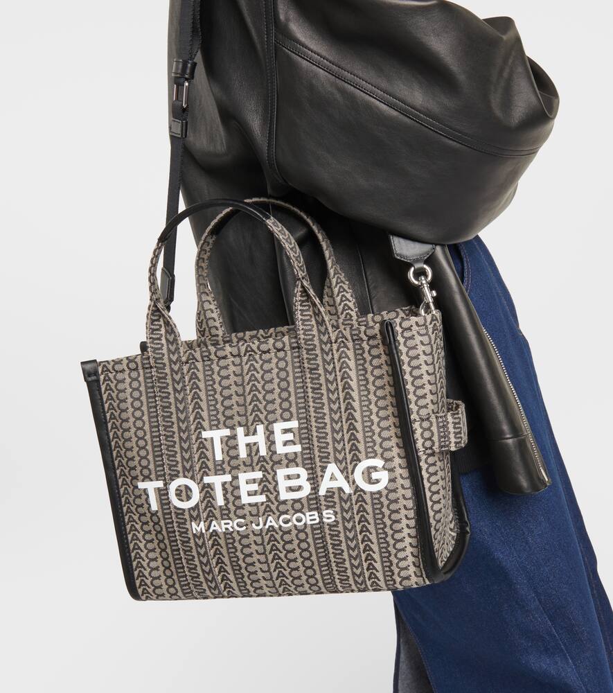 Marc Jacobs The Medium Monogram tote bag