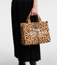 Marc Jacobs The Medium cheetah-print tote bag