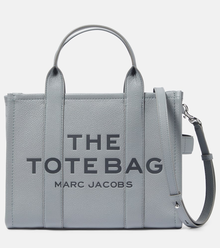 Marc Jacobs The Medium leather tote bag. Shop Marc Jacobs Tote Bags for women now.