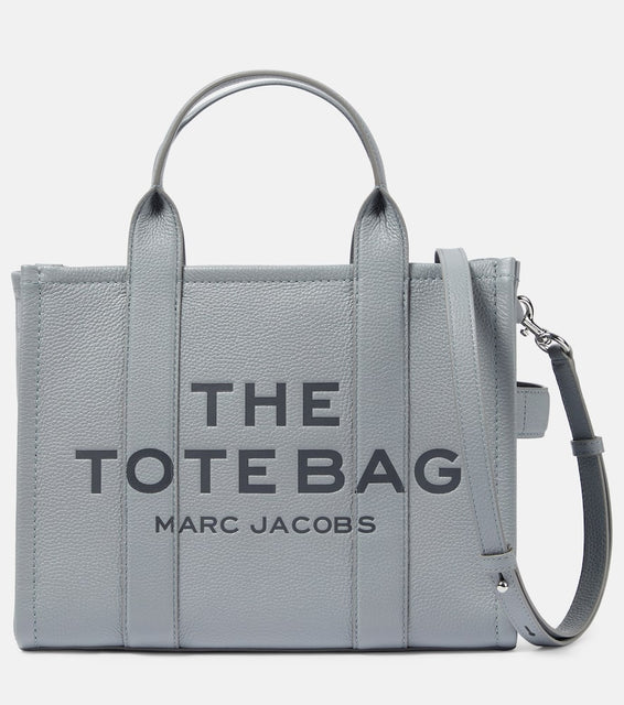 Marc Jacobs The Medium leather tote bag. Shop Marc Jacobs Tote Bags for women now.