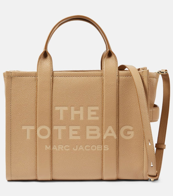 Marc Jacobs The Medium leather tote bag. Shop Marc Jacobs Tote Bags for women now.