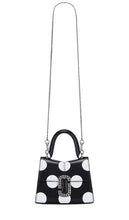Marc Jacobs The St. Marc Mini Top Handle in Black - Marc Jacobs The St. Marc Mini Top Handle en Noir - Marc Jacobs St. Marc 黑色迷你顶部提手 - Marc Jacobs Der St. Marc Mini Top-Griff in Schwarz - Marc Jacobs 블랙 색상의 St. Marc 미니 탑 핸들 - Marc Jacobs St. Marc Mini maniglia superiore in nero